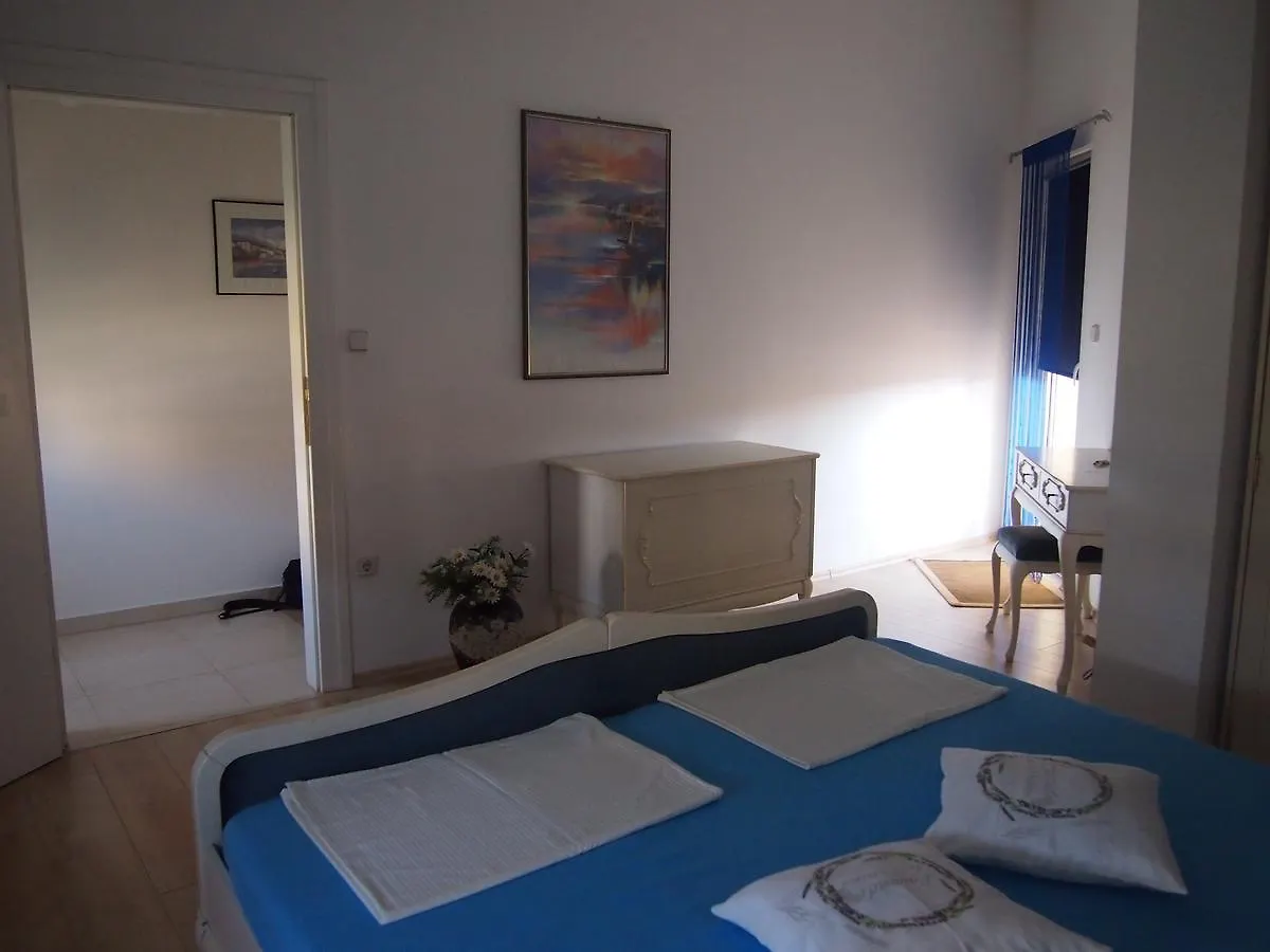 Villa Istriana Liznjan Apartment